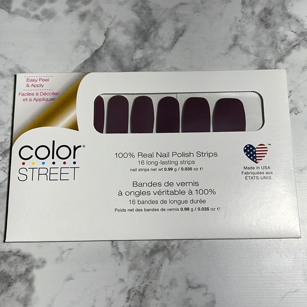 Color Street Berlin It To Win It Nail Strips NWT